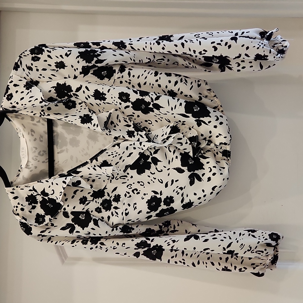 Astr Black Floral Blouse